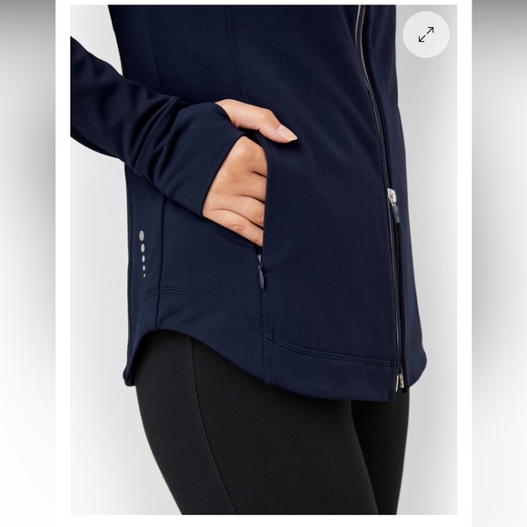 PERFORMANCE INTERLOCK MOCKNECK JACKET size P- gently used - Picture 5 of 16